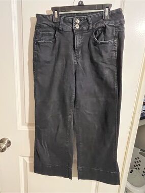 Time and Tru Black Wide-Leg High-Rise Jeans